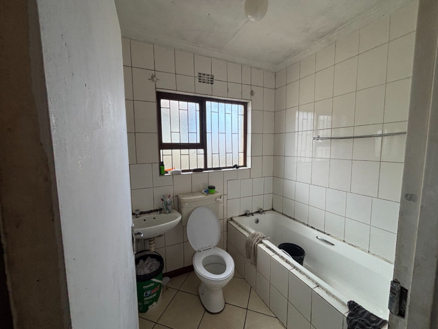 2 Bedroom Property for Sale in Highbury Park Western Cape